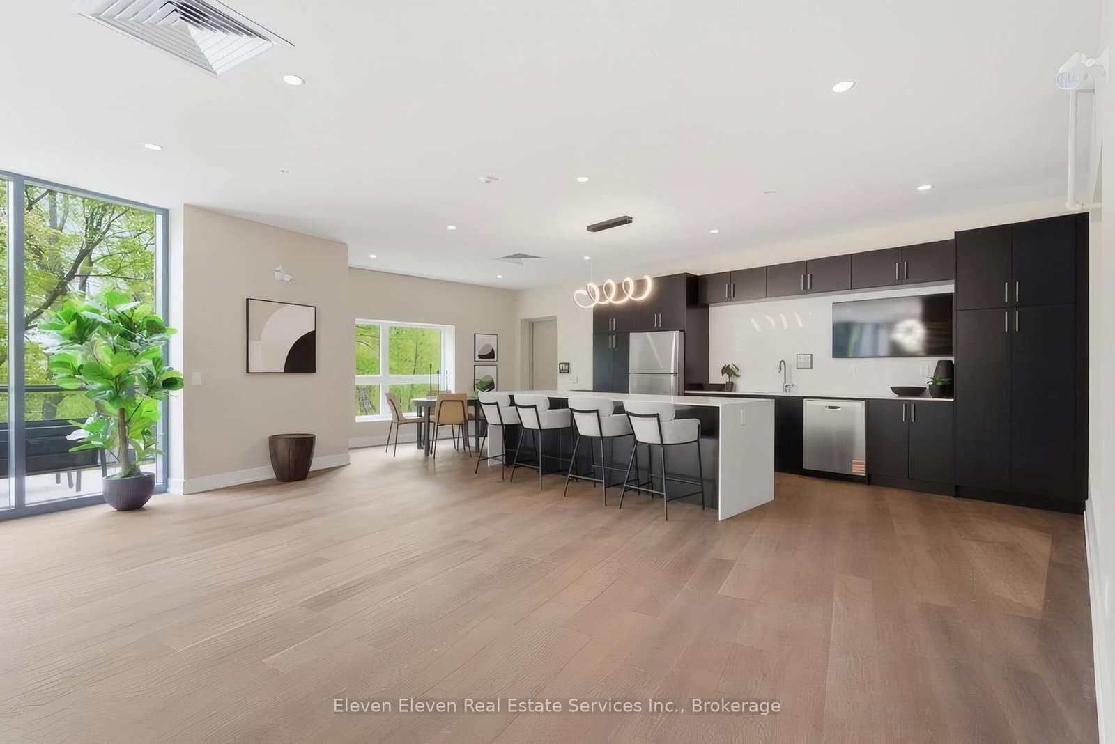 1100 Lackner Place, Unit 422 thumbnail 35