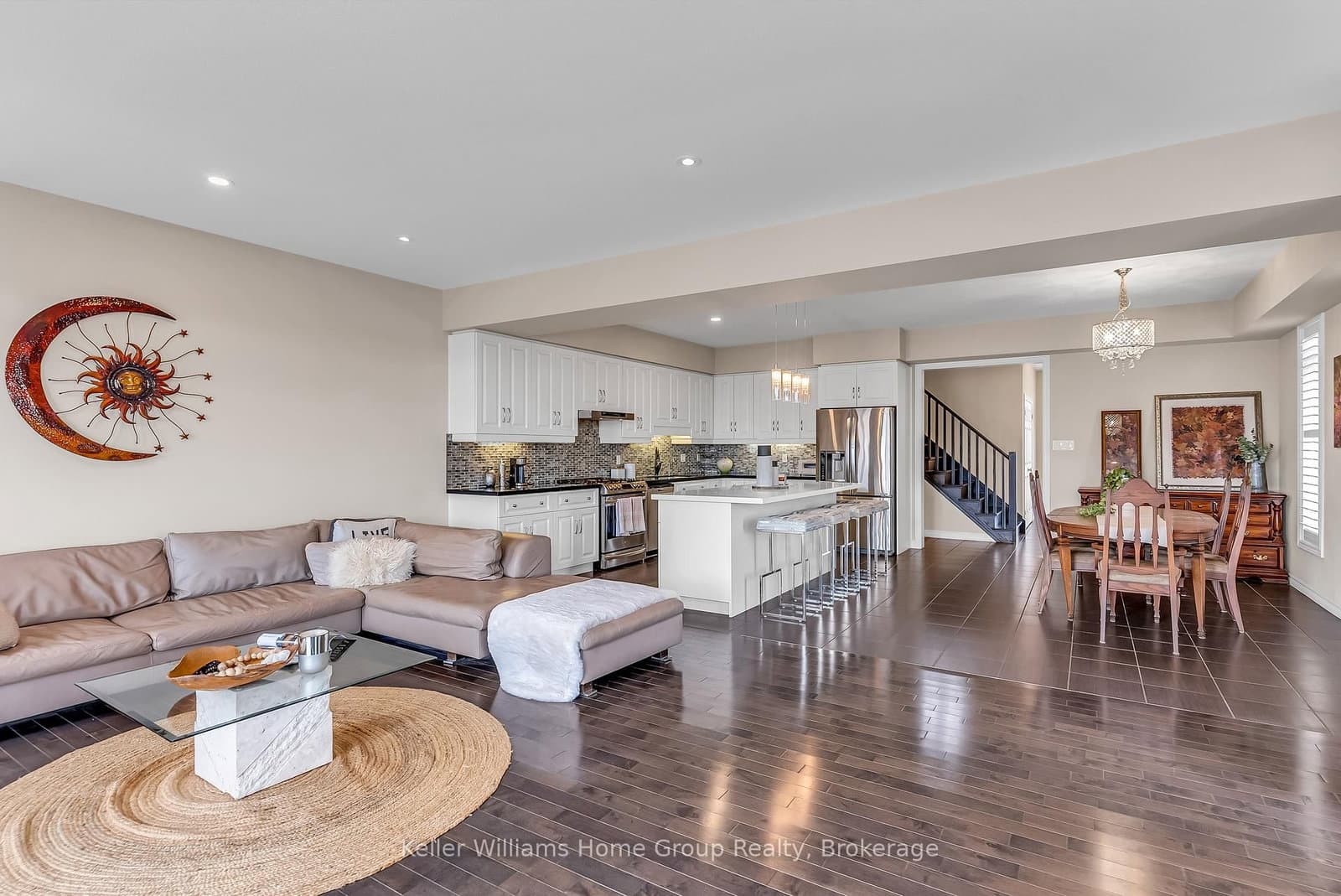 17 Dudley Drive thumbnail 8
