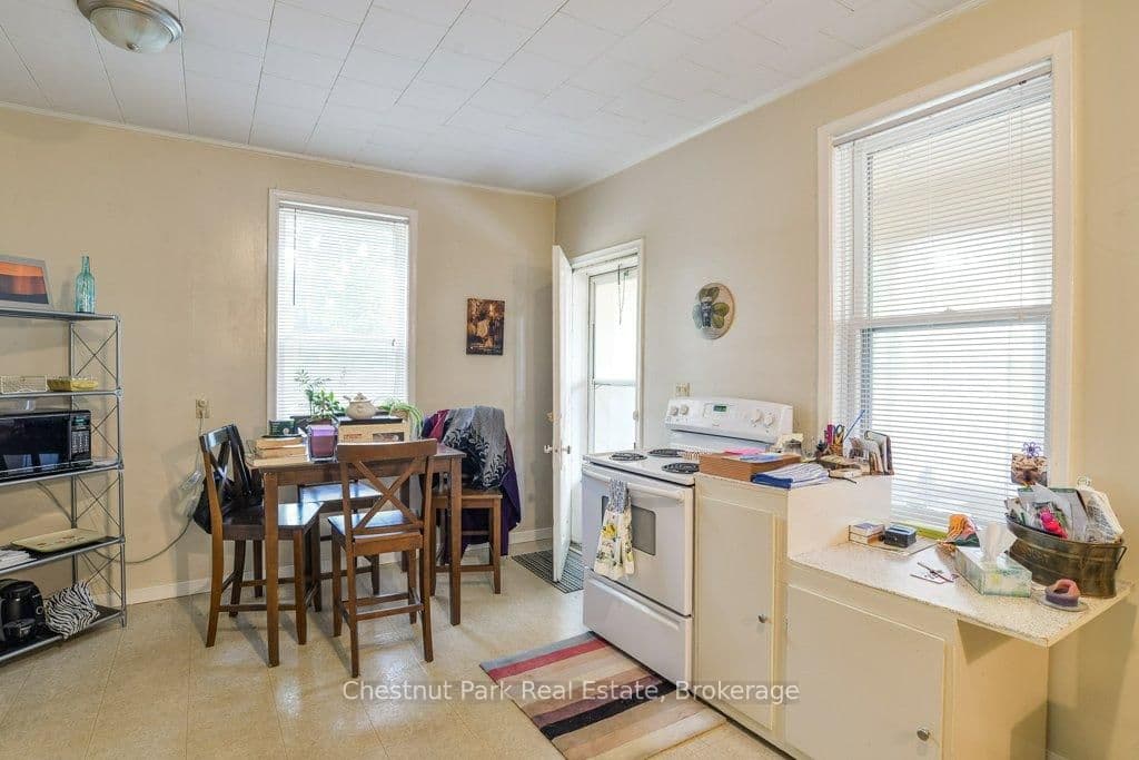 128 James Street thumbnail 13