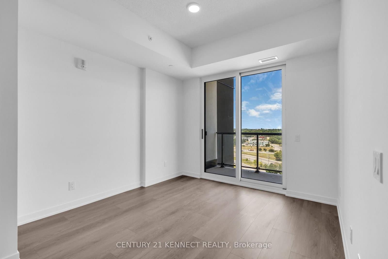 33 Erie Avenue, Unit 1306 thumbnail 12