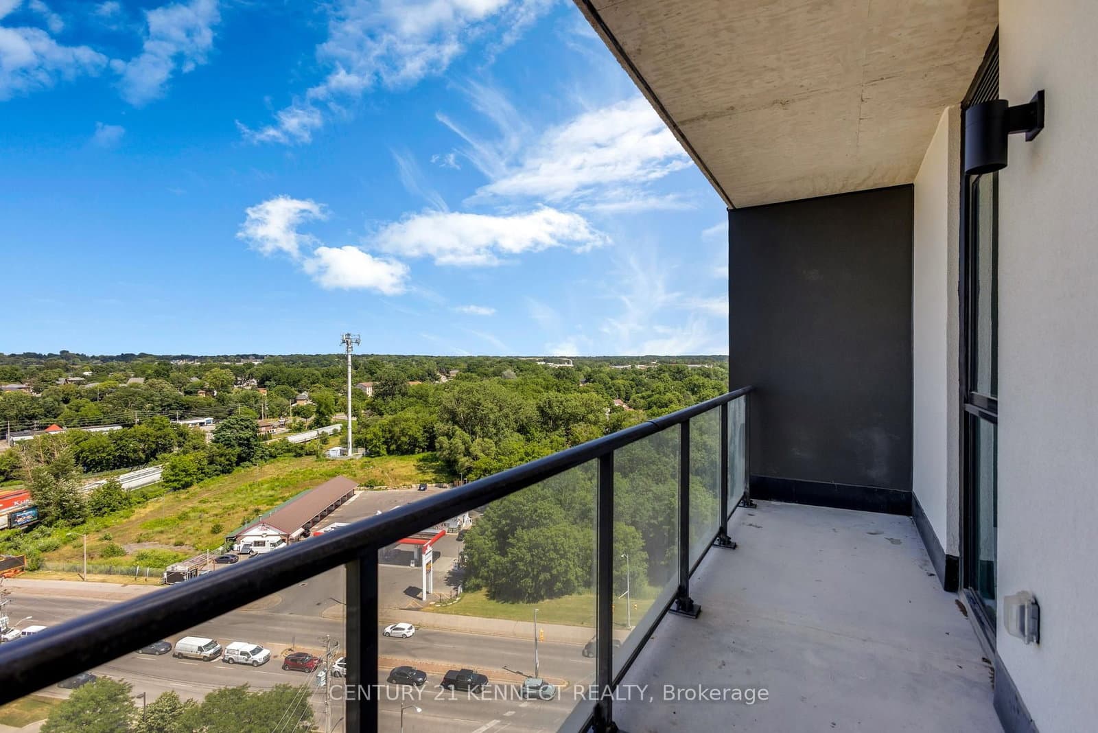 33 Erie Avenue, Unit 1306 thumbnail 14