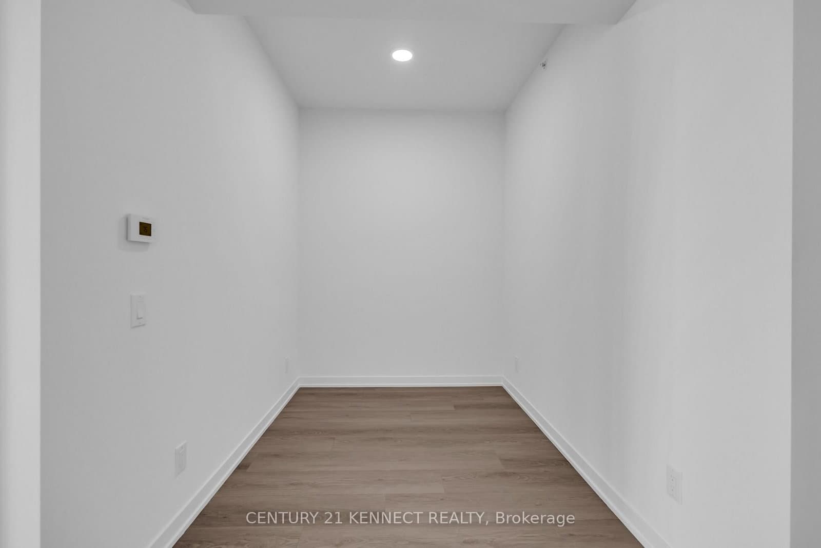 33 Erie Avenue, Unit 1306 thumbnail 18