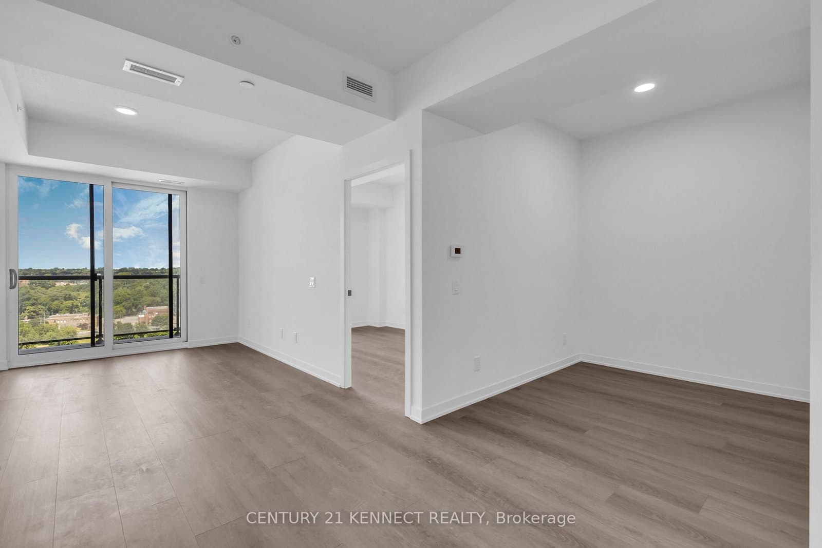 33 Erie Avenue, Unit 1306 thumbnail 19