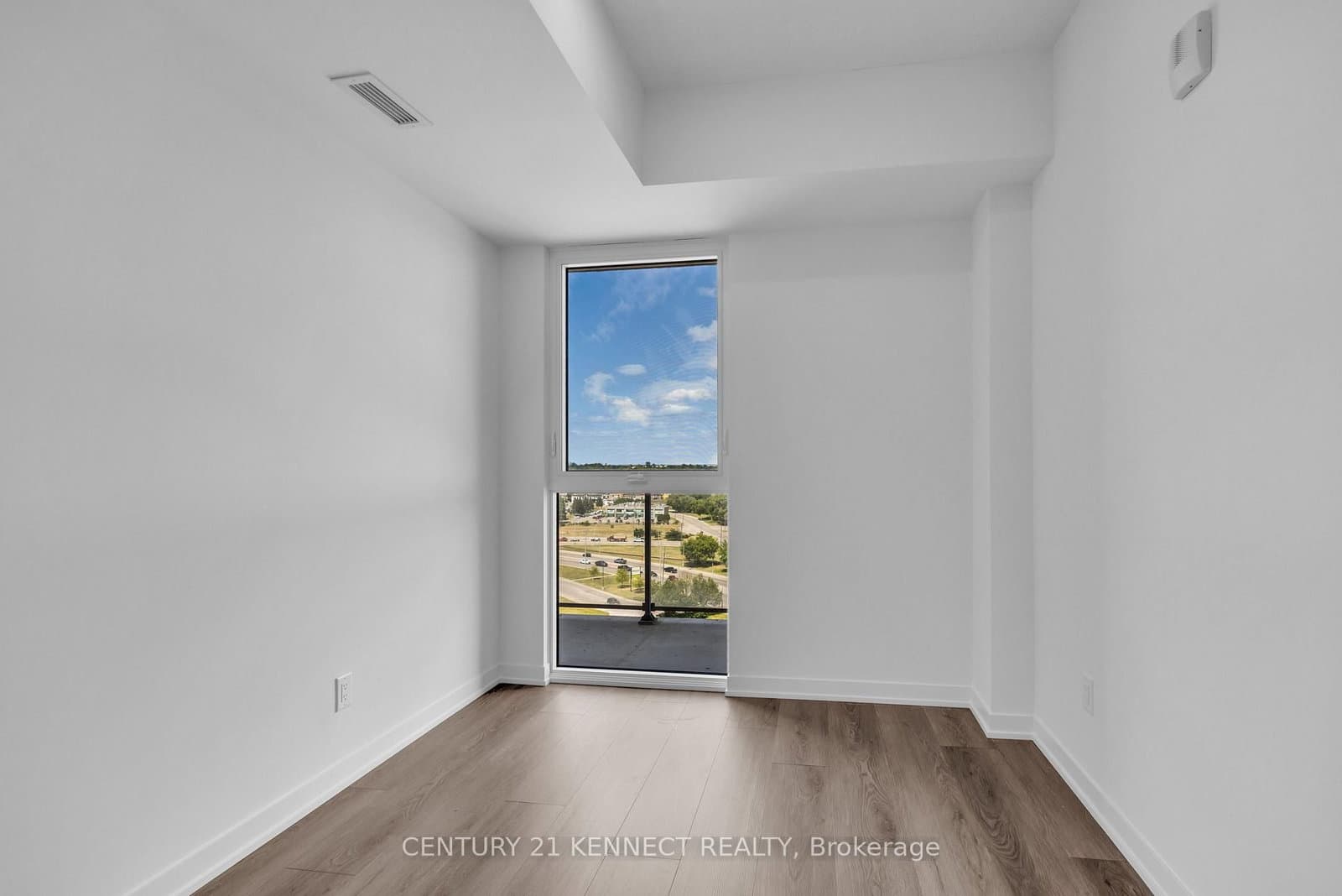 33 Erie Avenue, Unit 1306 thumbnail 21