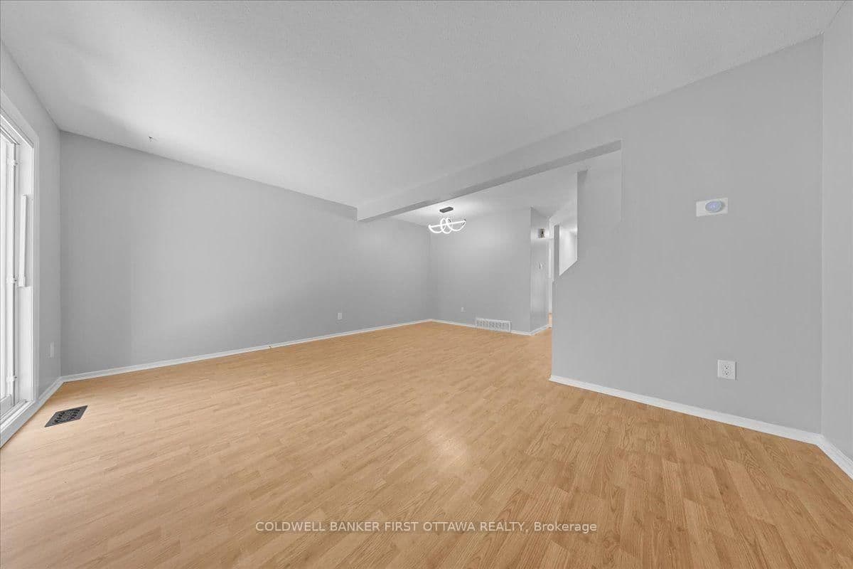 2701 PIMLICO Crescent thumbnail 10