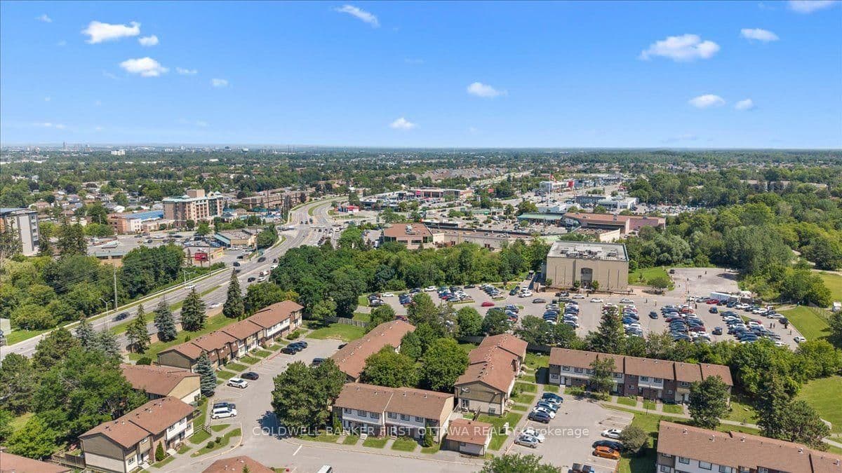 2701 PIMLICO Crescent thumbnail 31