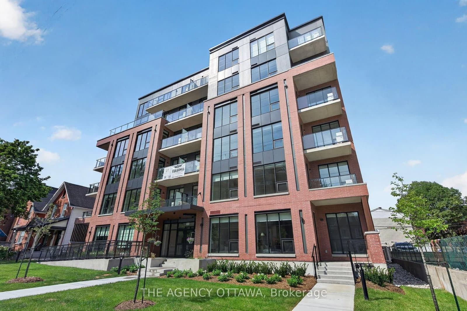 56 Bayswater Avenue, Unit 208 thumbnail 2