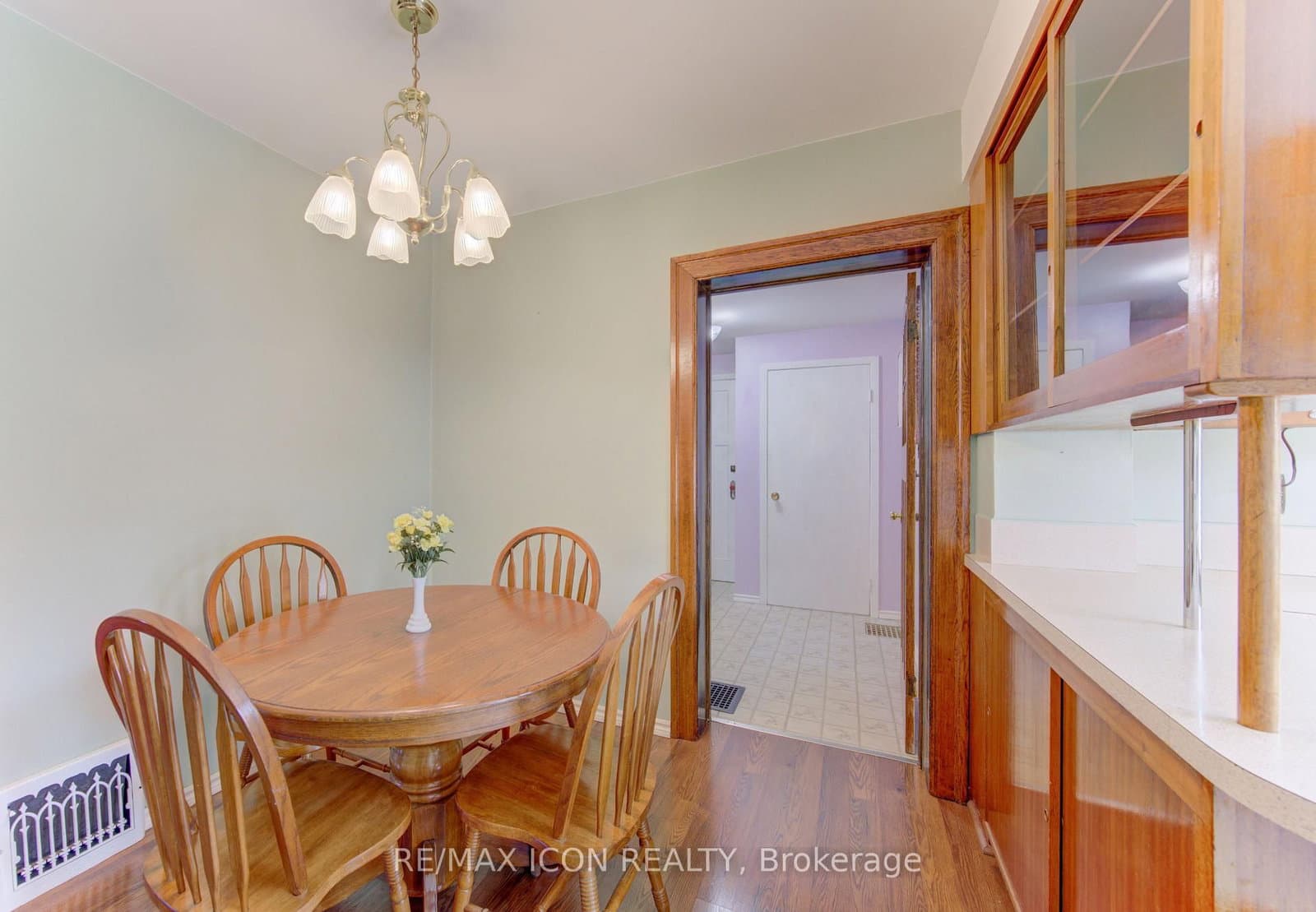 224 Weber Street E thumbnail 24