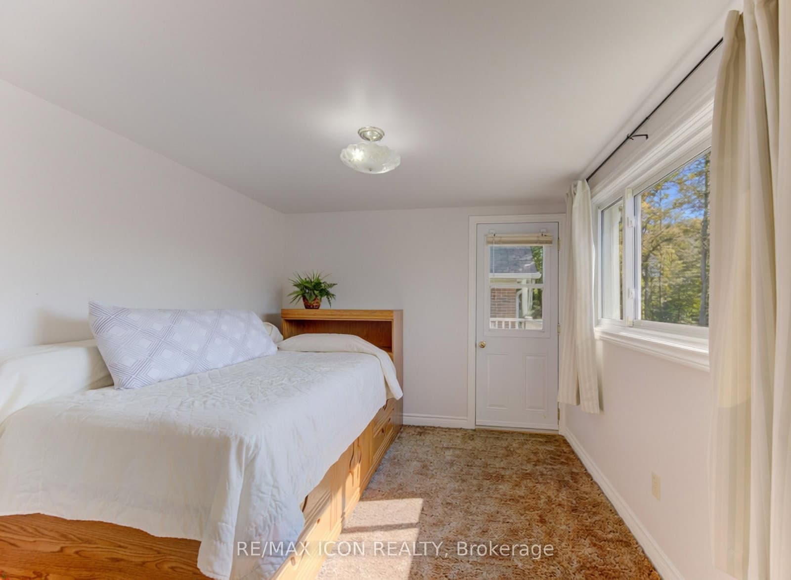 224 Weber Street E thumbnail 34