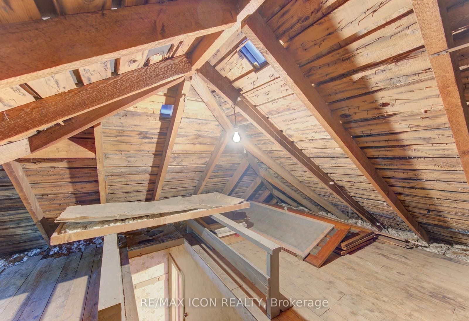 224 Weber Street E thumbnail 46