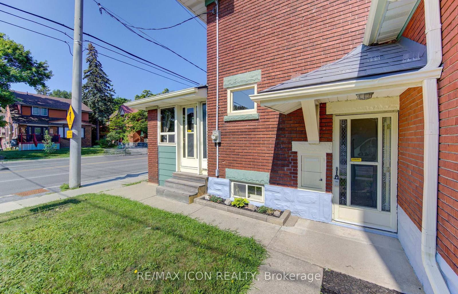 224 Weber Street E thumbnail 48