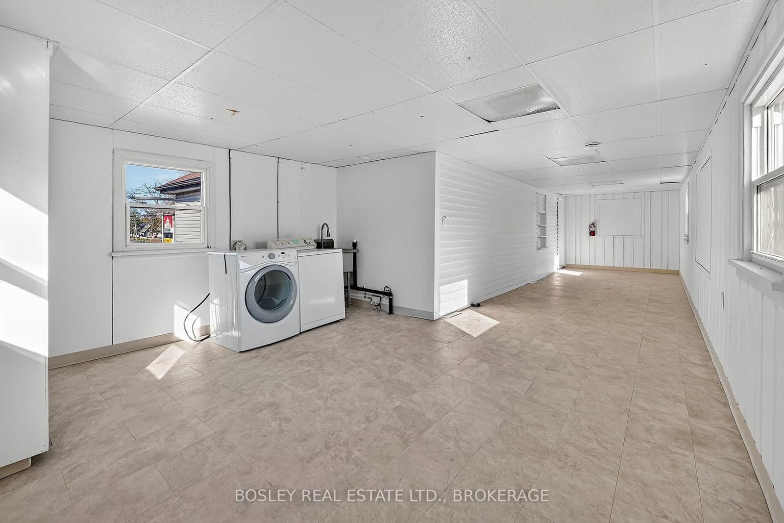 242 Mary Street, Unit Unit 10 thumbnail 11