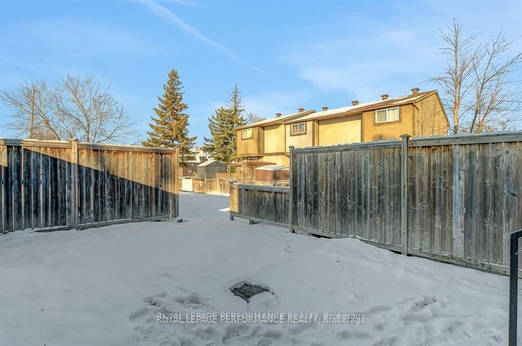 2603 PIMLICO Crescent thumbnail 21