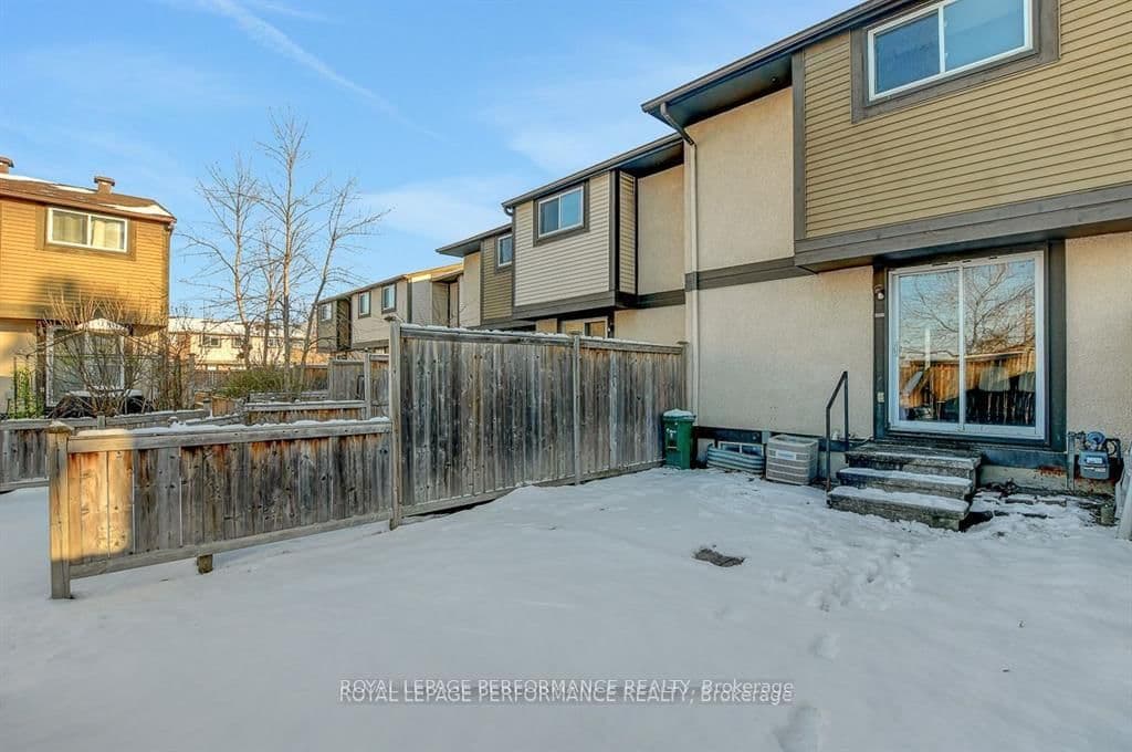 2603 PIMLICO Crescent thumbnail 22