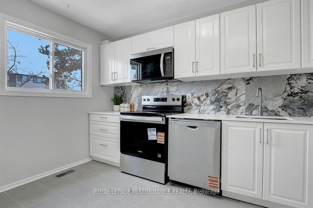 2603 PIMLICO Crescent thumbnail 8
