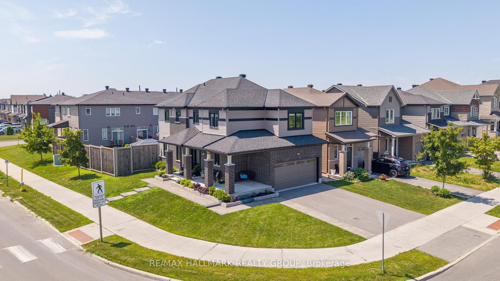 595 Decoeur Drive - Image 1