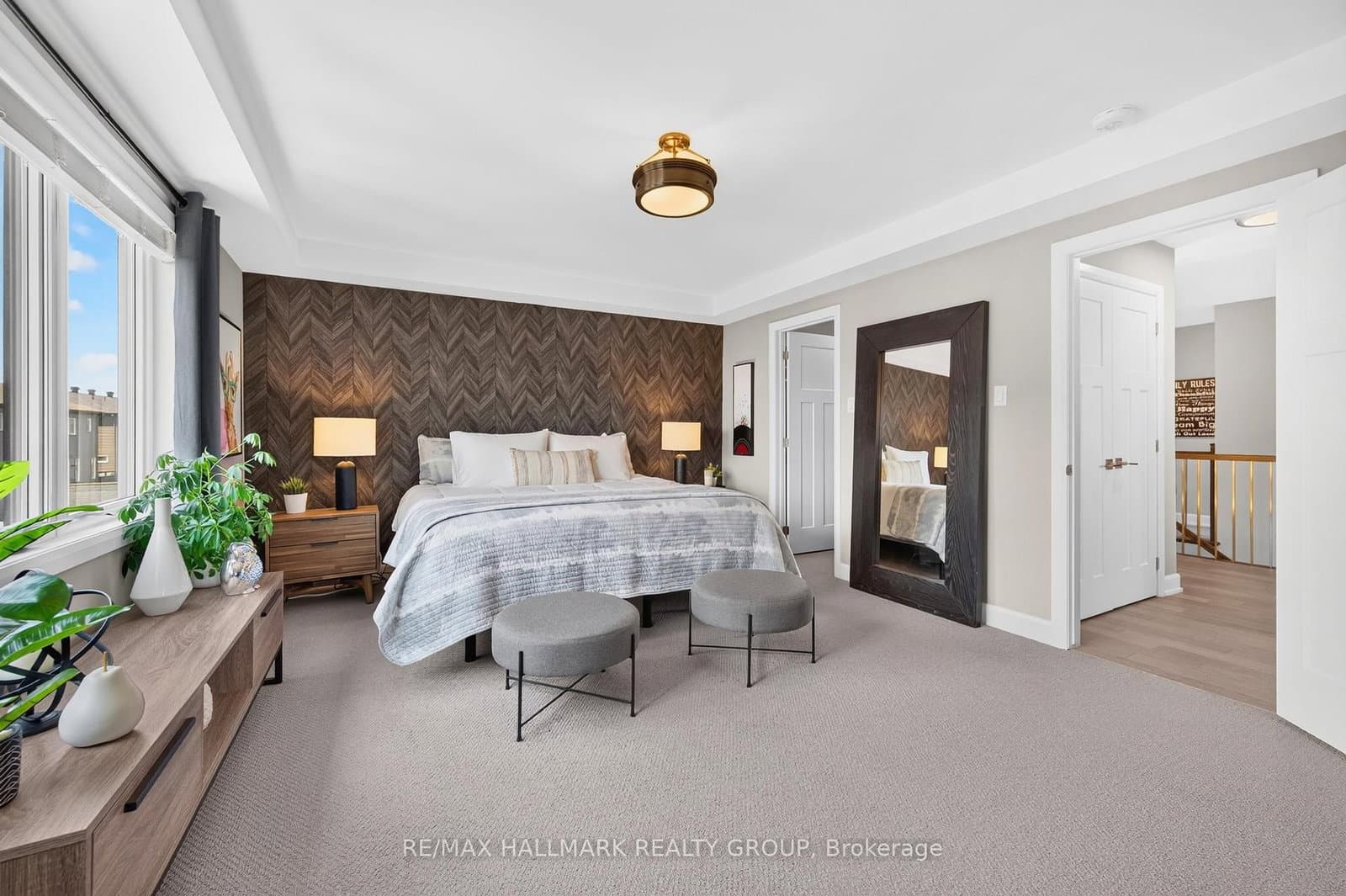 595 Decoeur Drive thumbnail 21