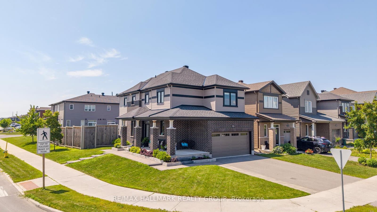 595 Decoeur Drive thumbnail 43
