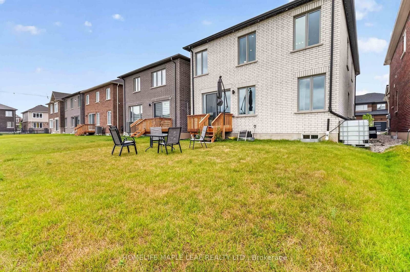 330 Millstone Street thumbnail 45