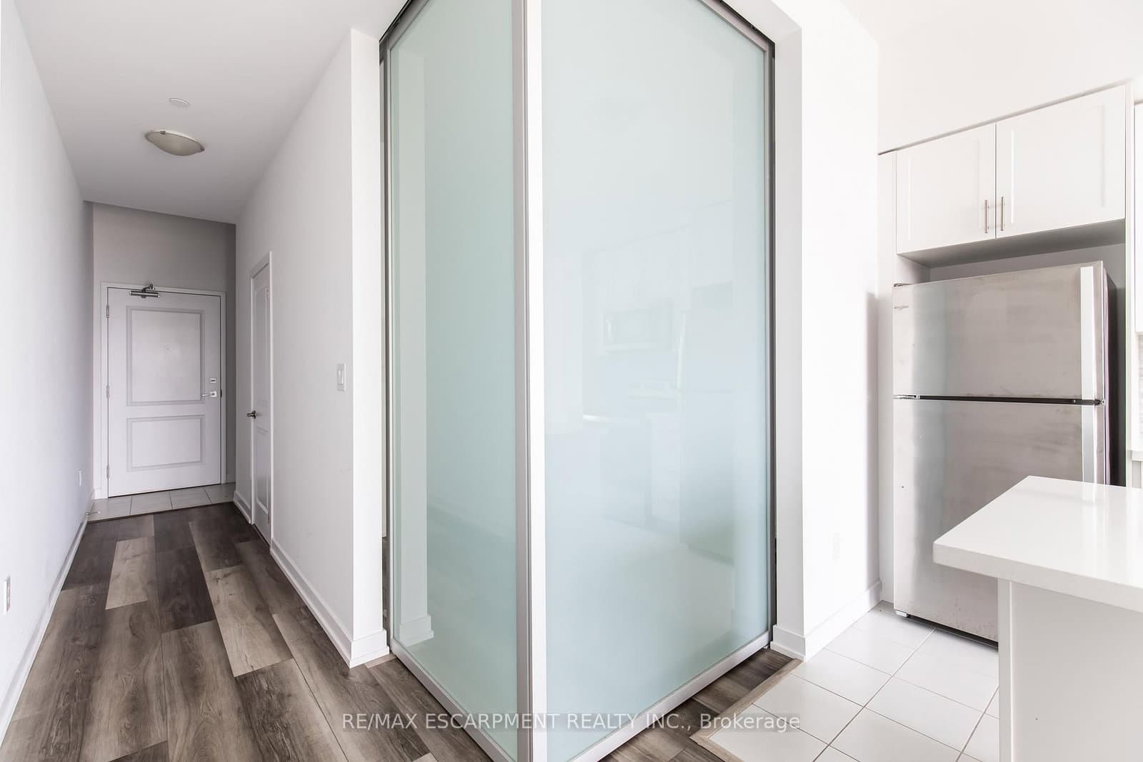 450 Dundas Street E, Unit 416 thumbnail 5