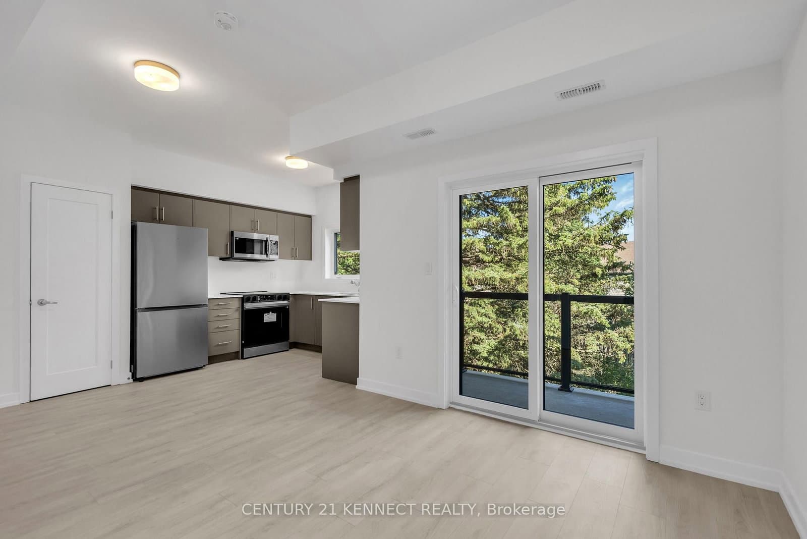 42 Lowes Road W, Unit 82 thumbnail 15