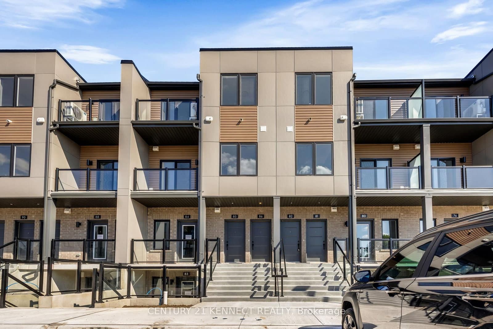 42 Lowes Road W, Unit 82 thumbnail 2