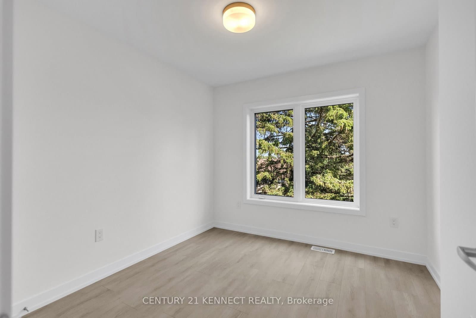 42 Lowes Road W, Unit 82 thumbnail 22