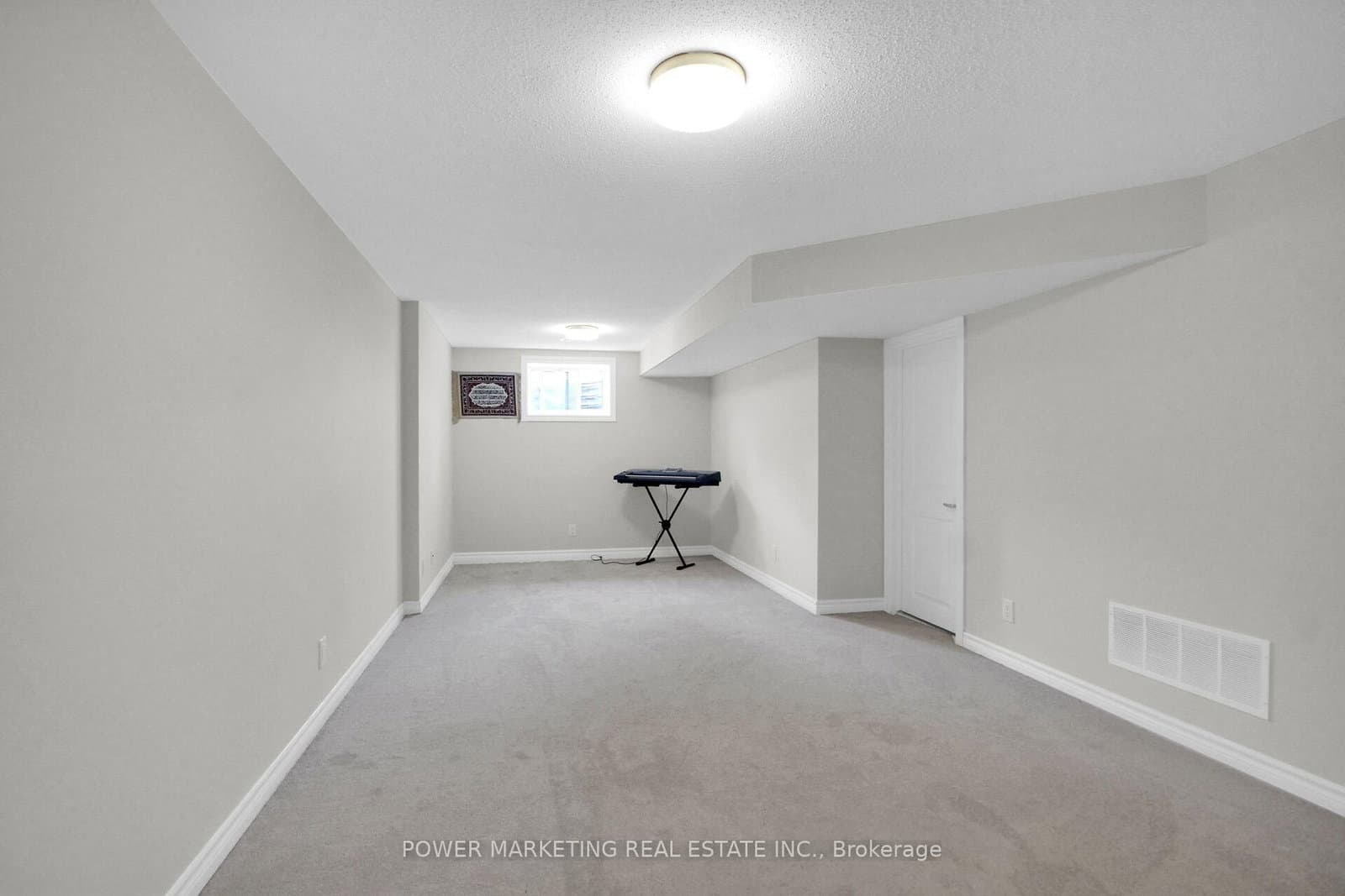 805 CERULEAN Way thumbnail 31