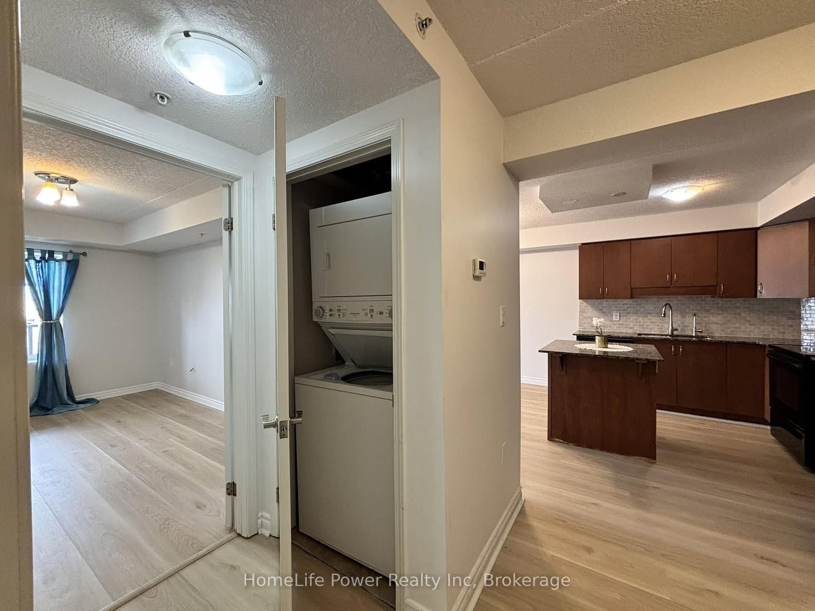 776 Laurelwood Drive, Unit 705 thumbnail 16