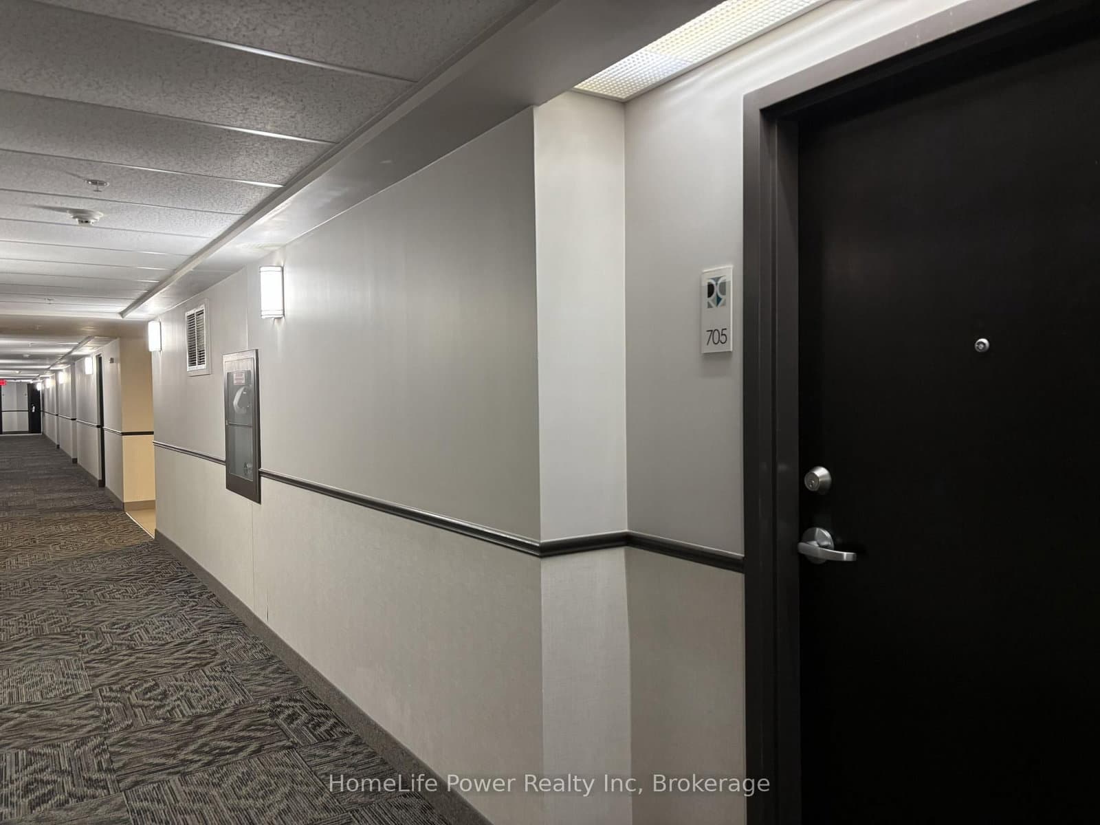 776 Laurelwood Drive, Unit 705 thumbnail 5