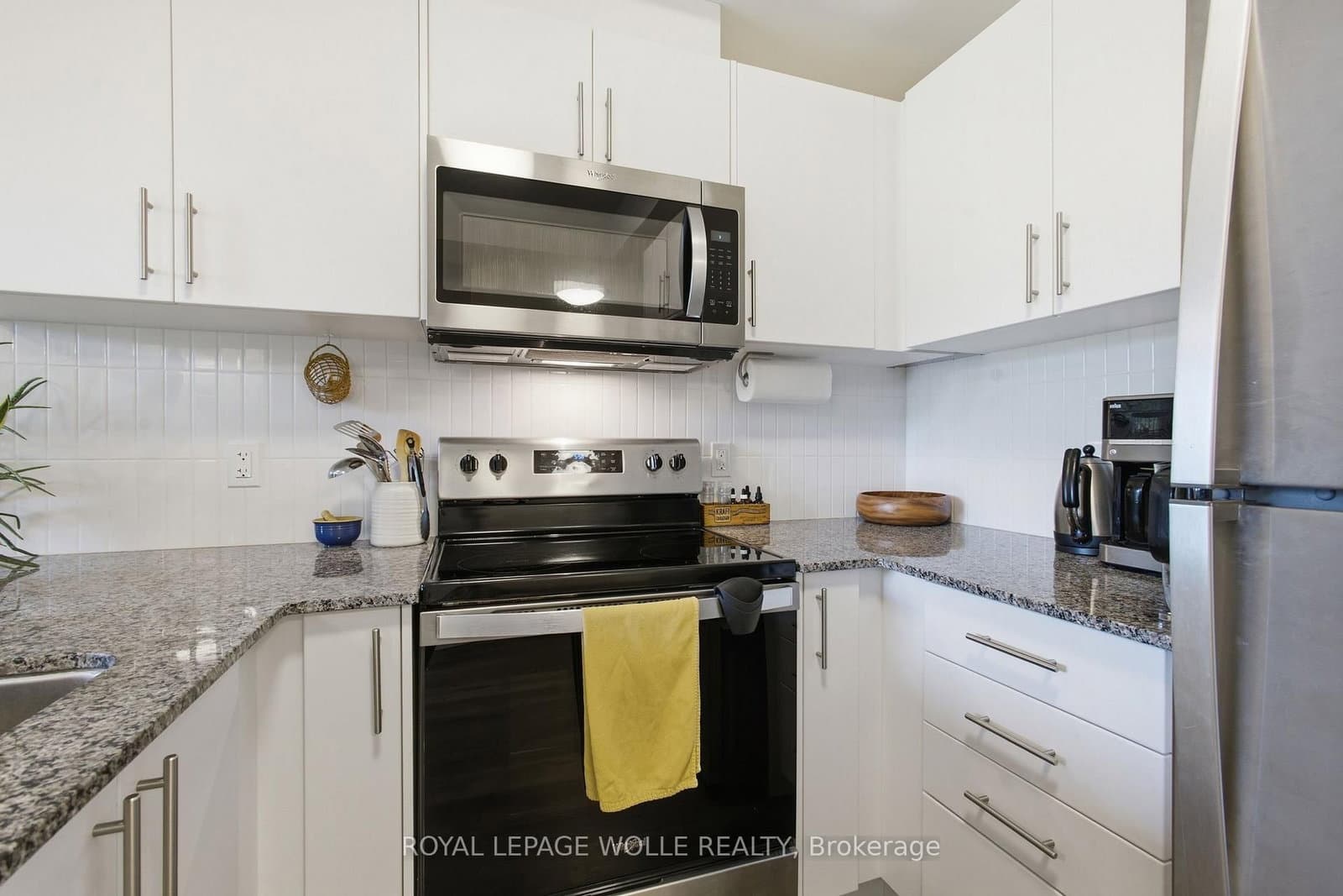 107 Roger Street, Unit 308 thumbnail 16