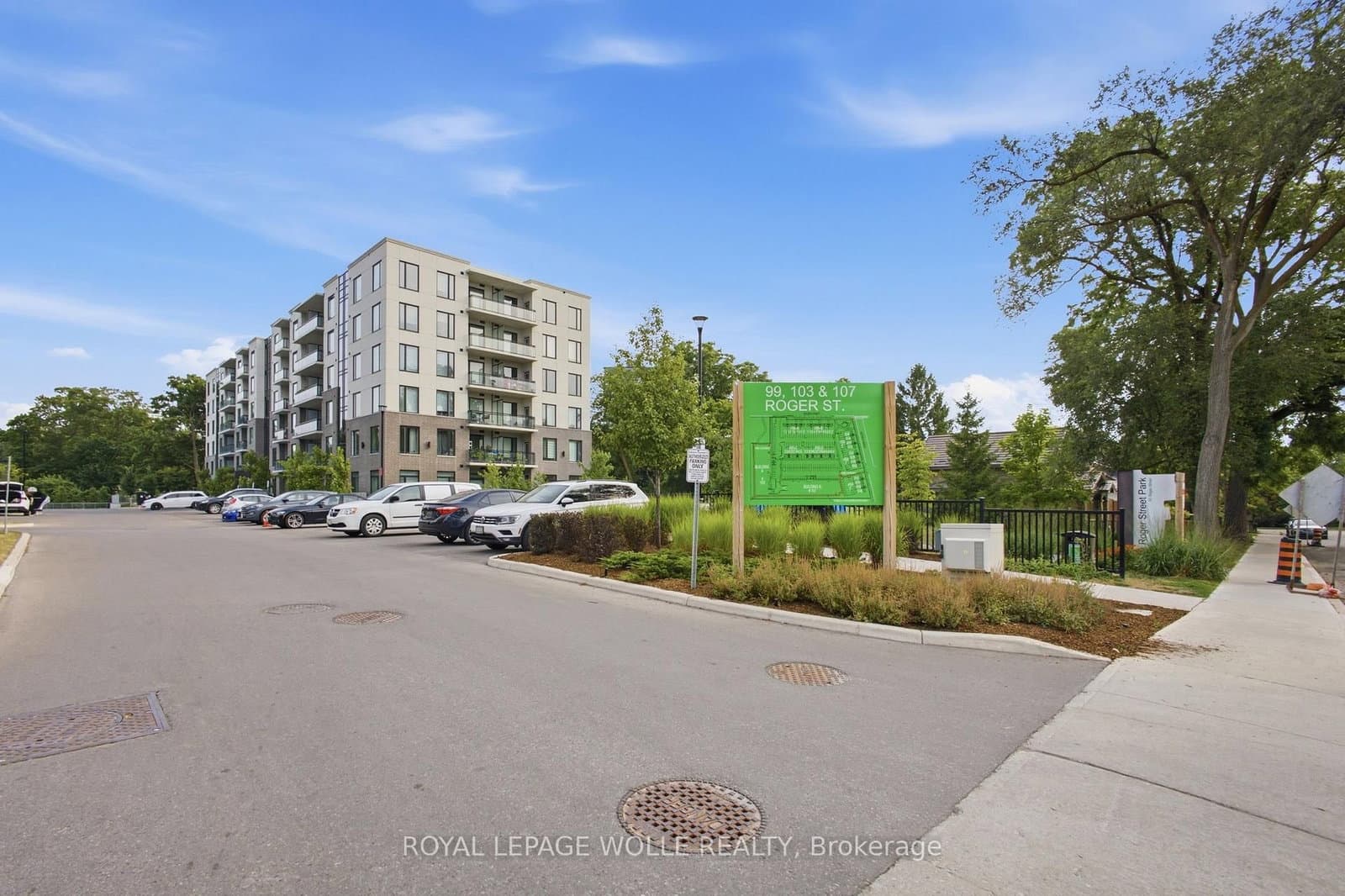 107 Roger Street, Unit 308 thumbnail 4