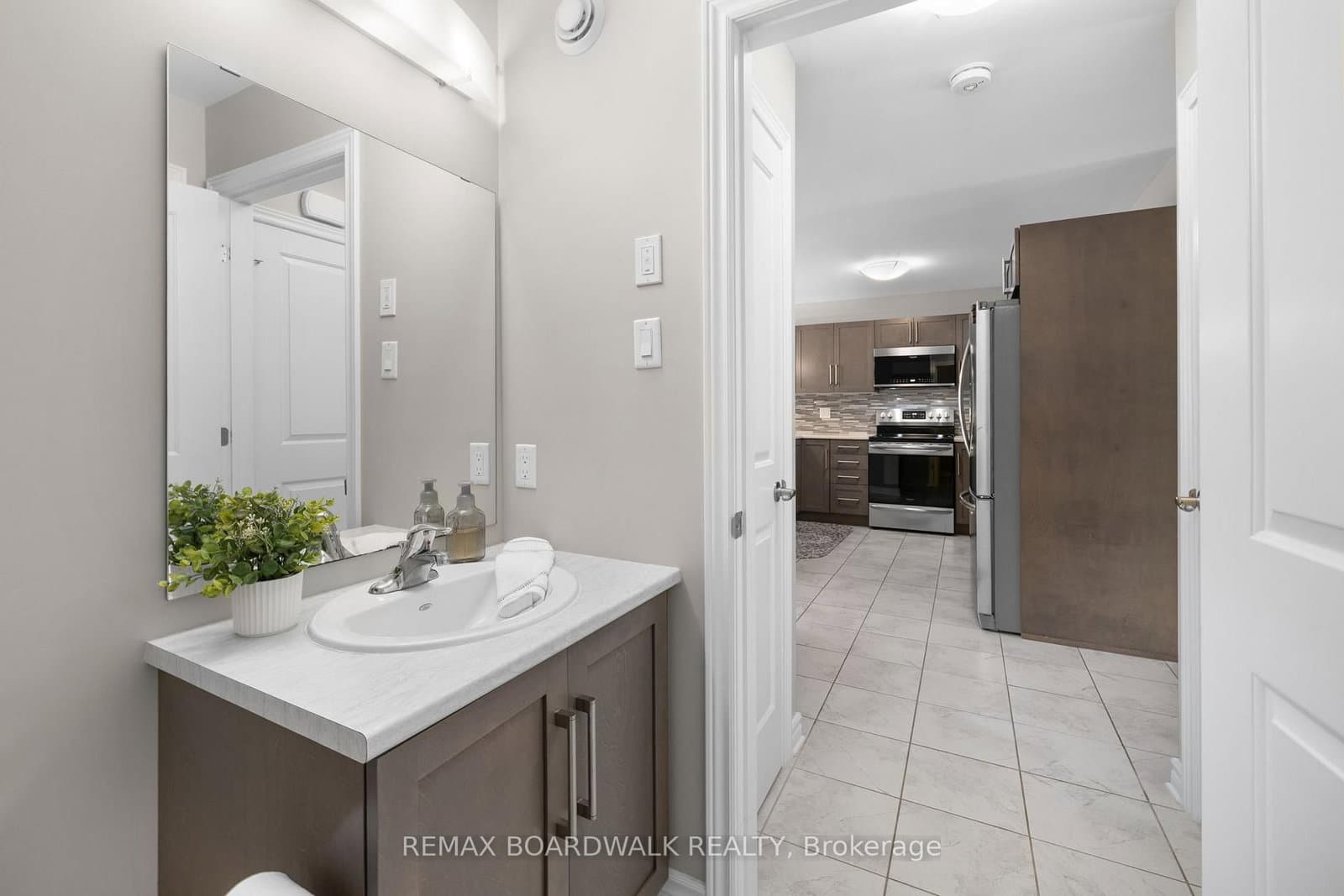 923 Leishman Drive thumbnail 19