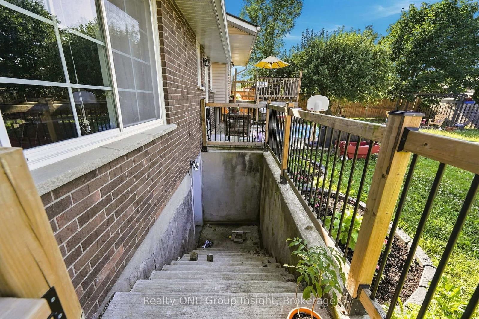46 Mccoll Drive thumbnail 40