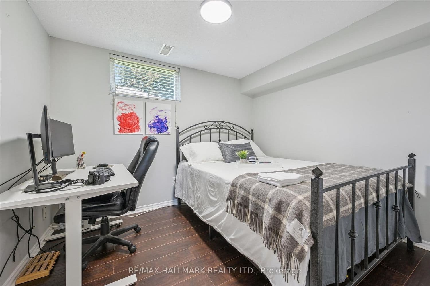 32 Warwick Court thumbnail 23