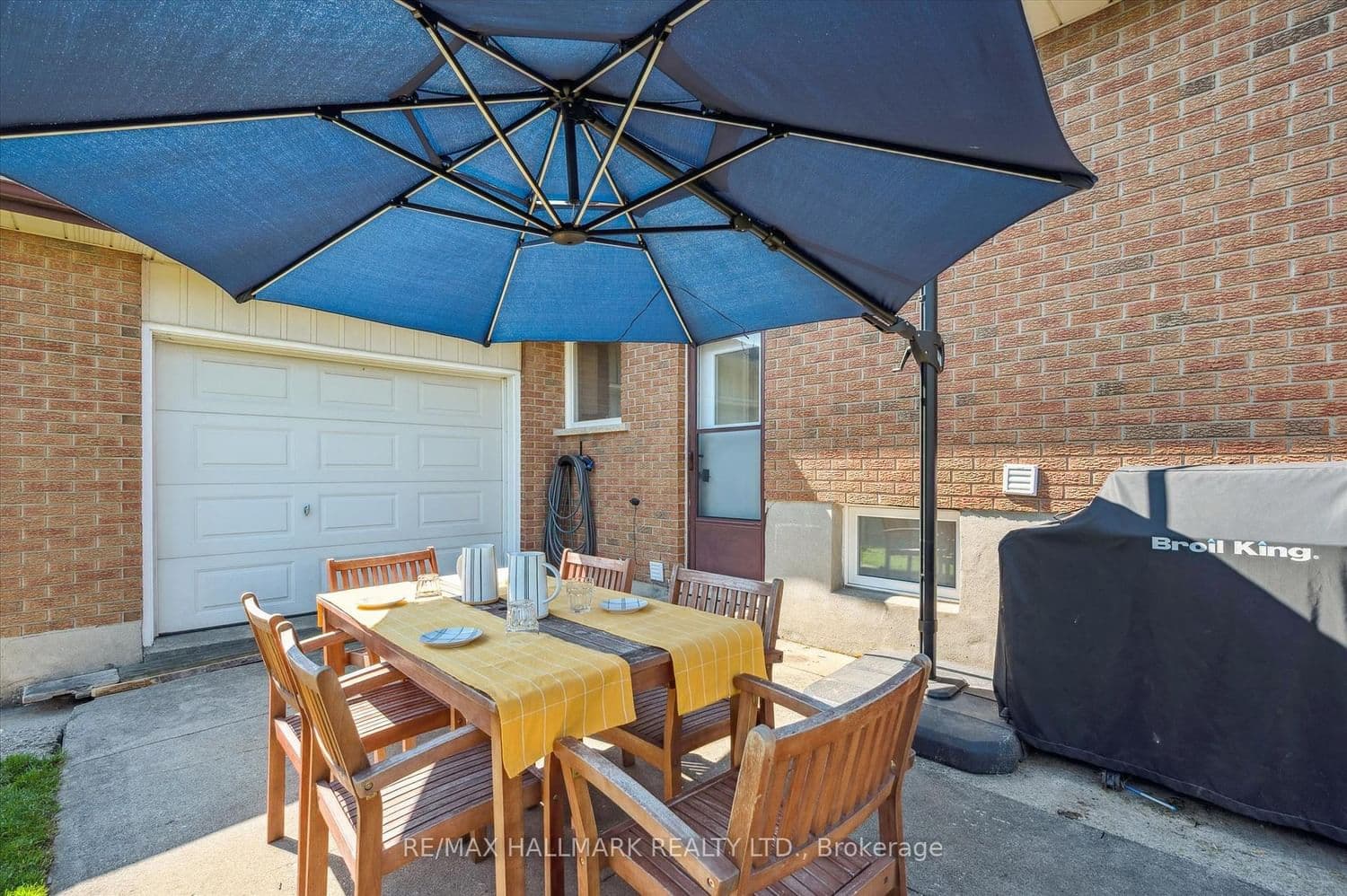 32 Warwick Court thumbnail 33