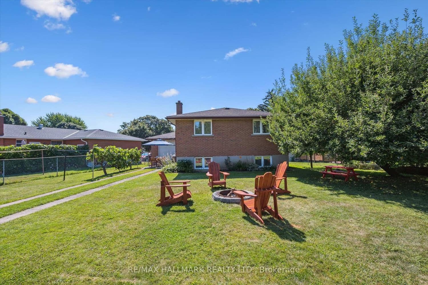 32 Warwick Court thumbnail 39