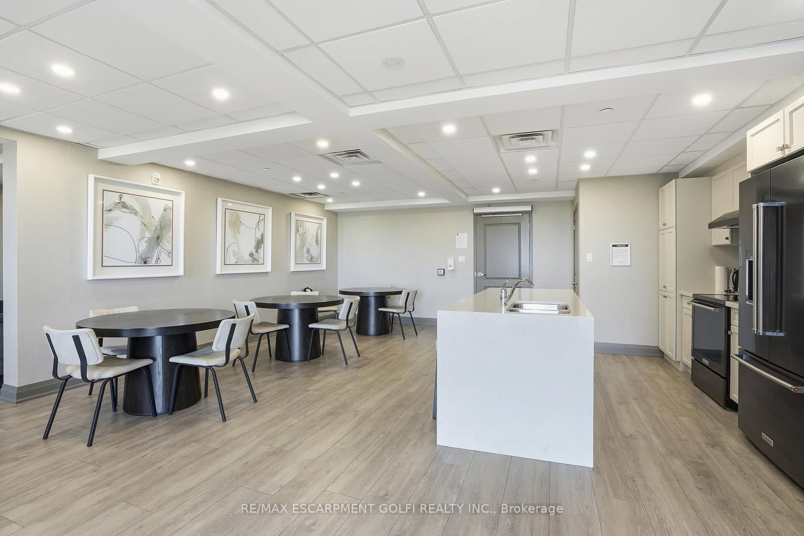 101 SHOREVIEW Place, Unit 129 thumbnail 27