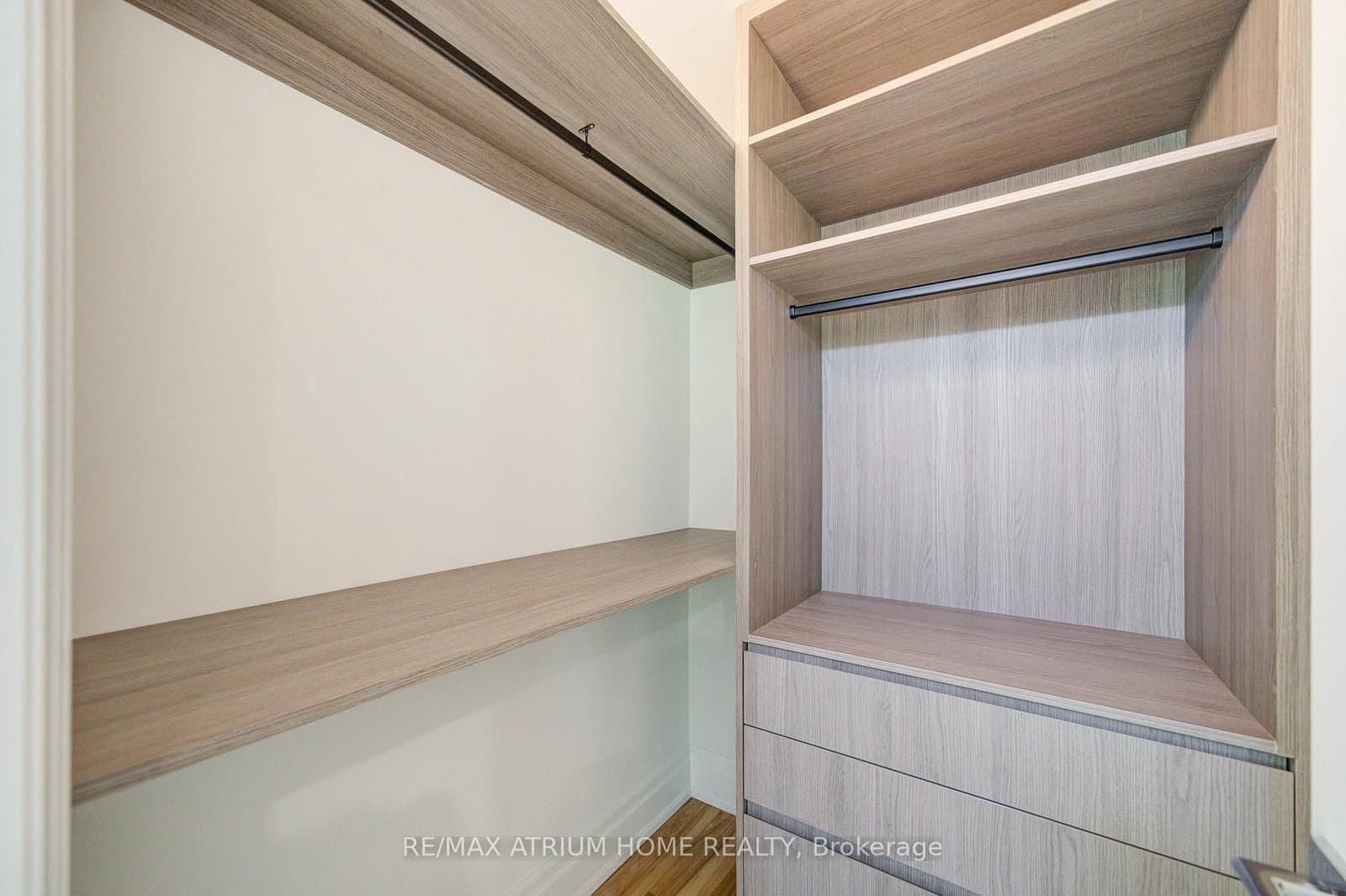 111 Wilson Street E, Unit 2 thumbnail 16
