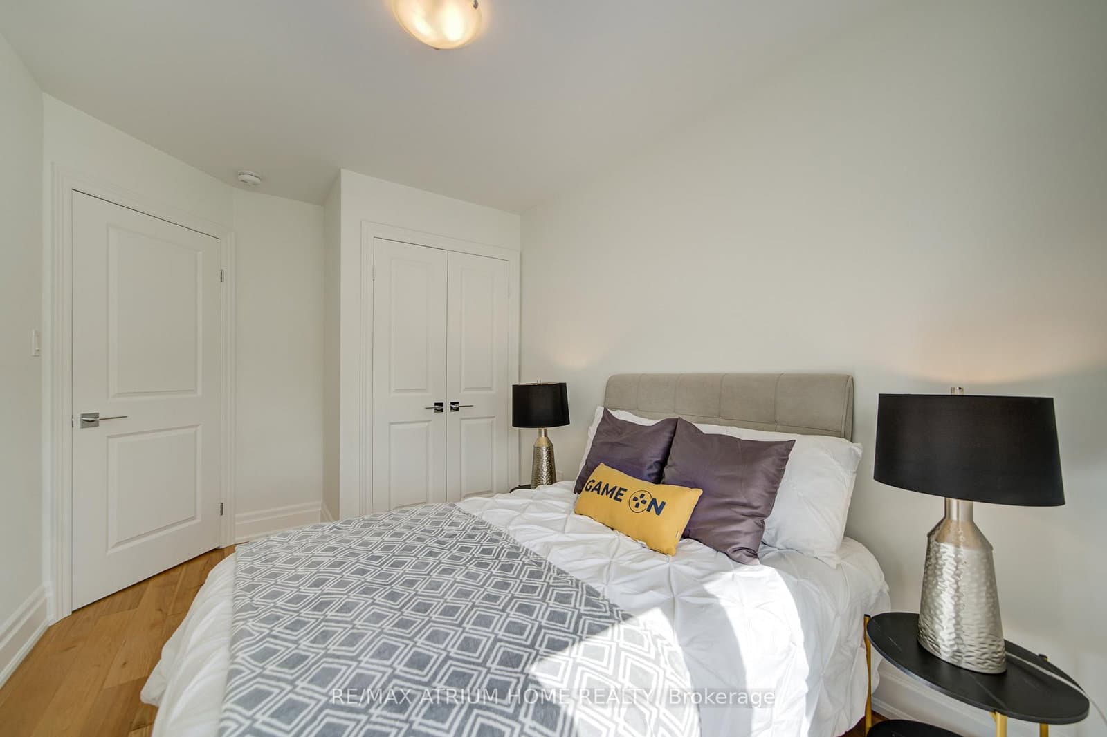 111 Wilson Street E, Unit 2 thumbnail 20