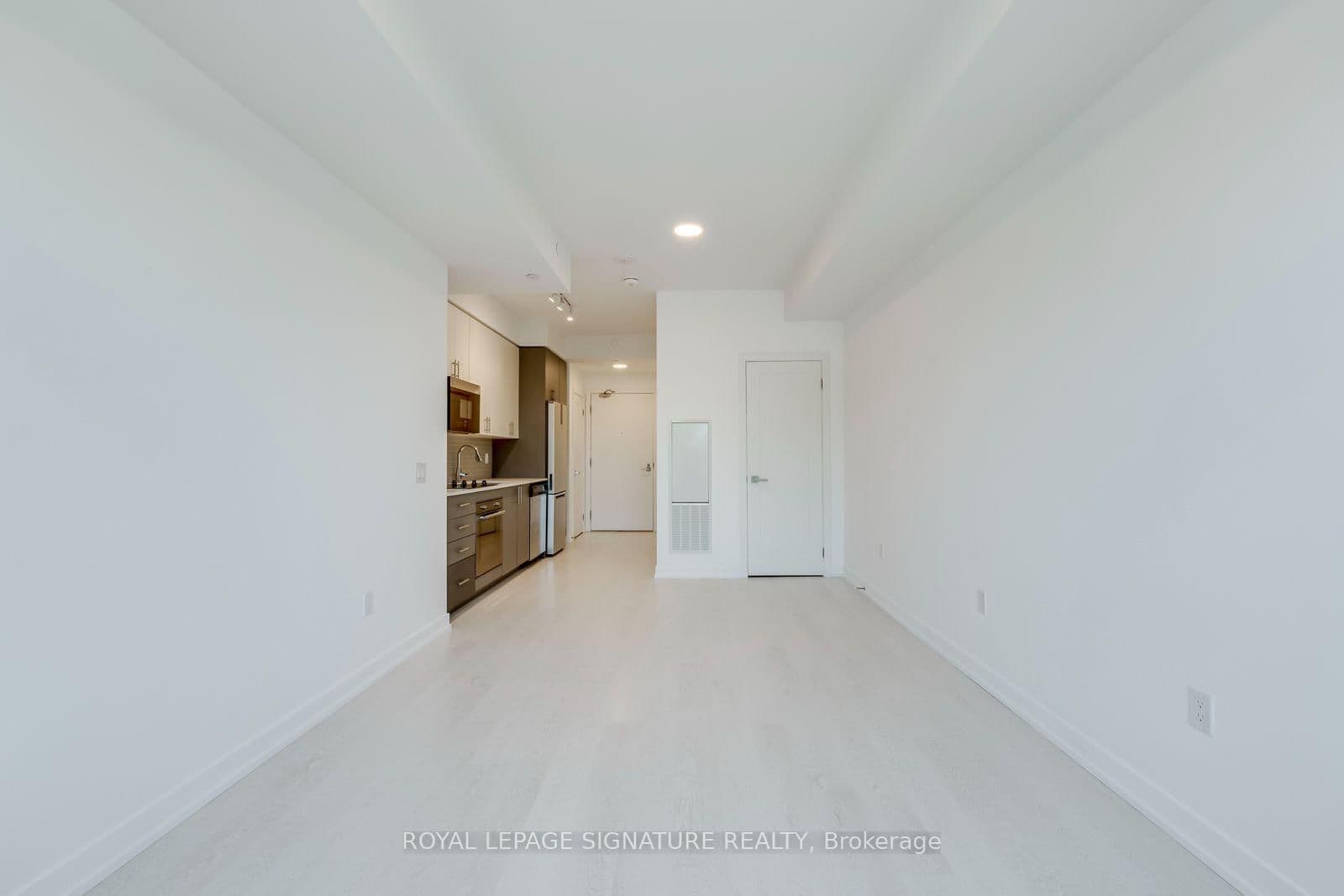415 Main Street W, Unit 417 thumbnail 14