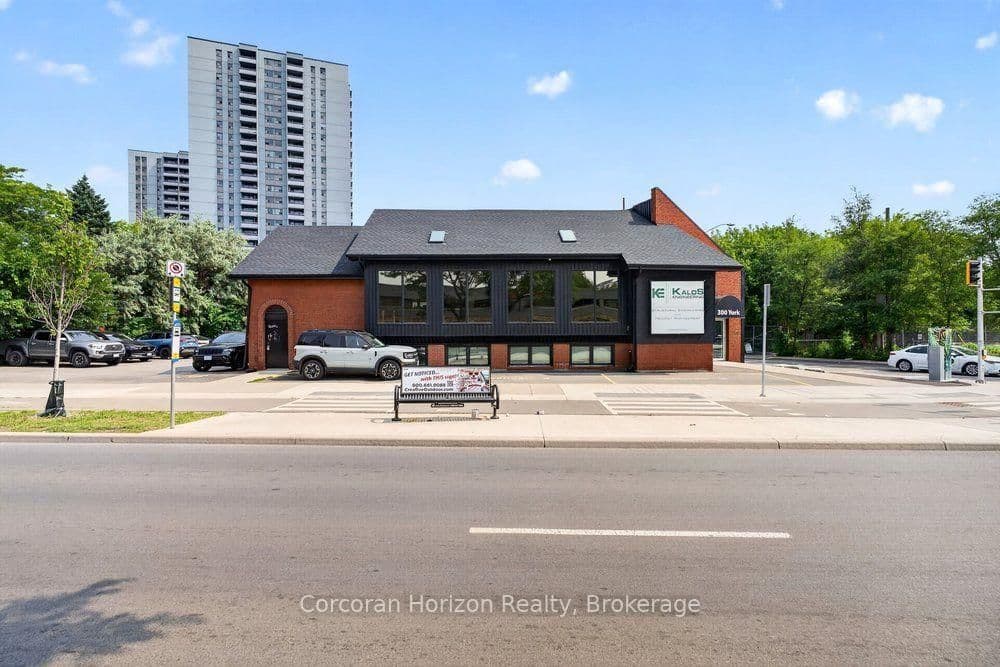 300 York Boulevard thumbnail 45