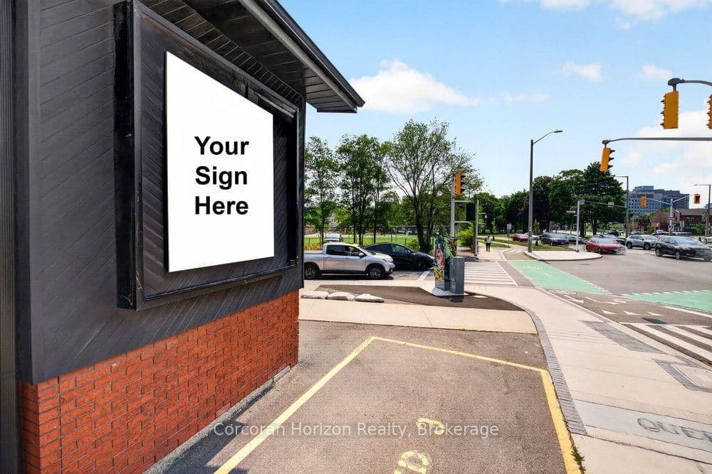 300 York Boulevard thumbnail 47