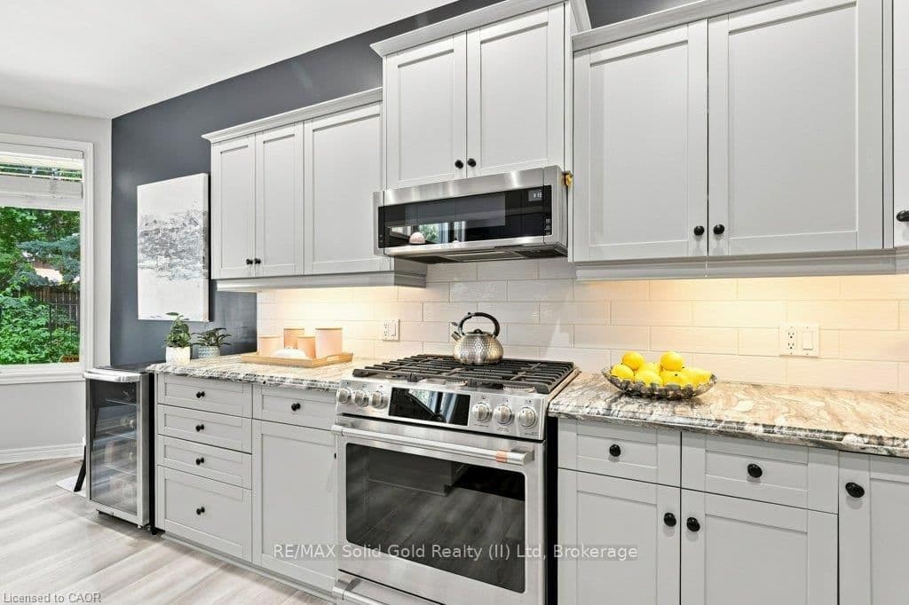 515 Birchleaf Walk thumbnail 9