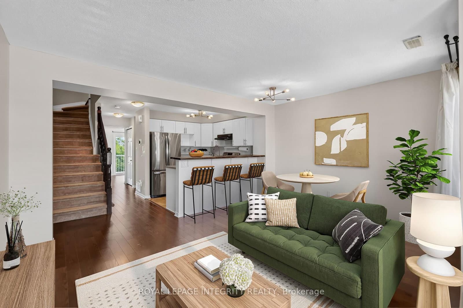 635 Reardon Private thumbnail 9
