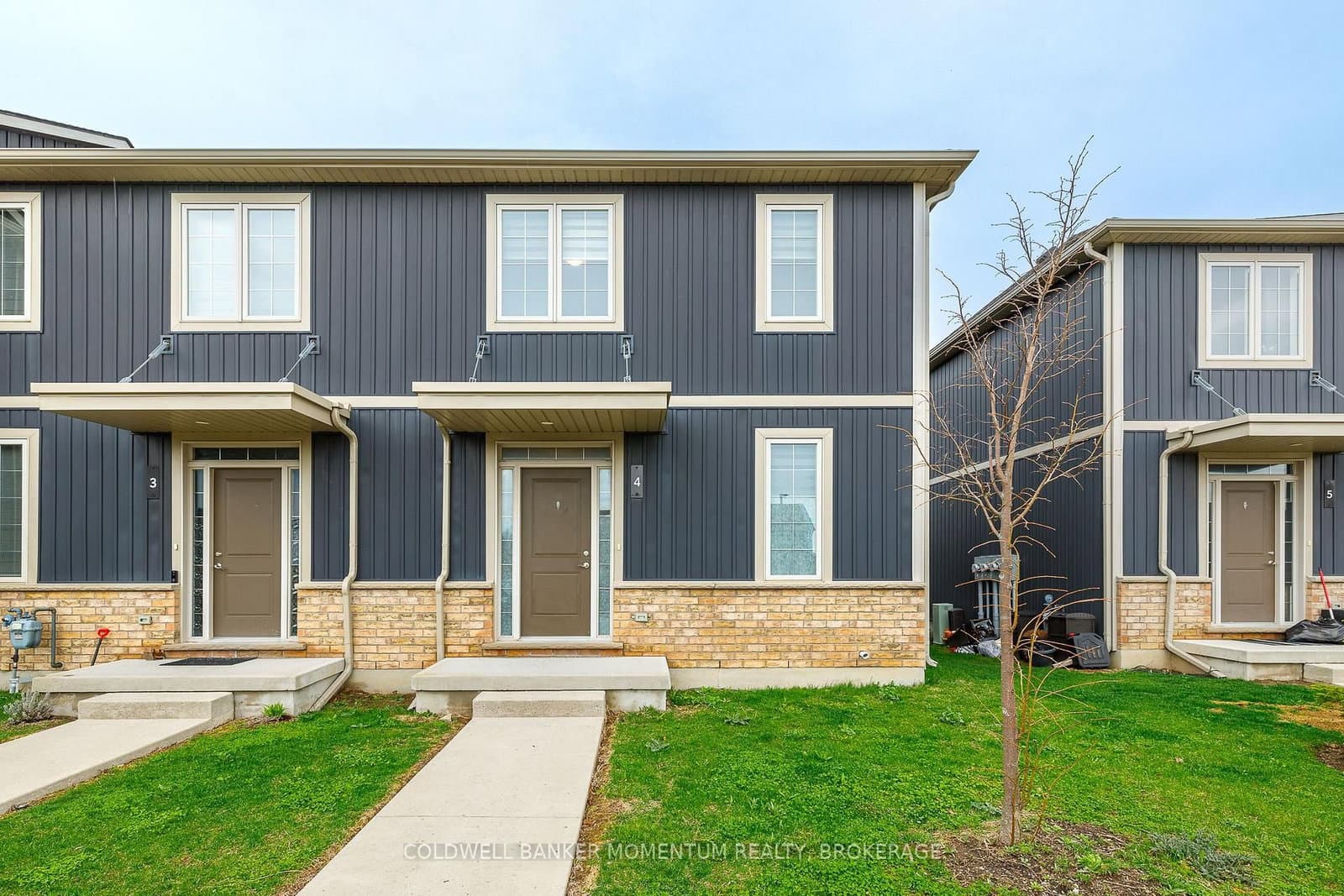 18 Corbin Street, Unit 4 thumbnail 3