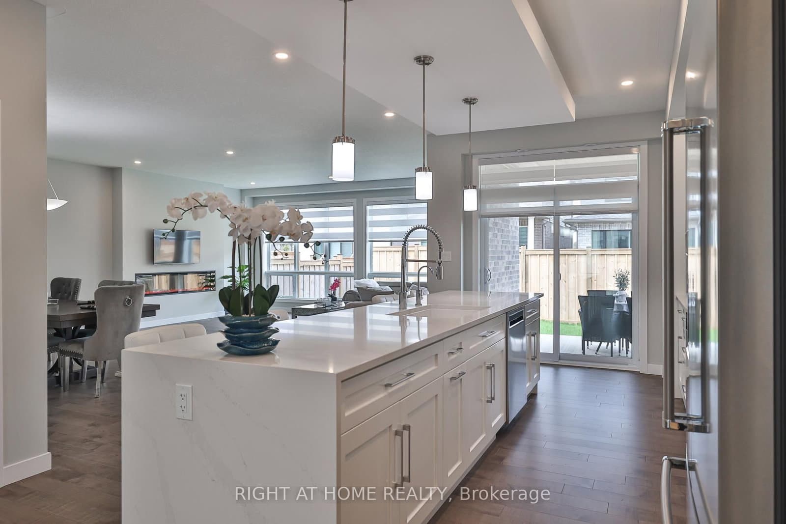 8 Ryder Avenue thumbnail 15