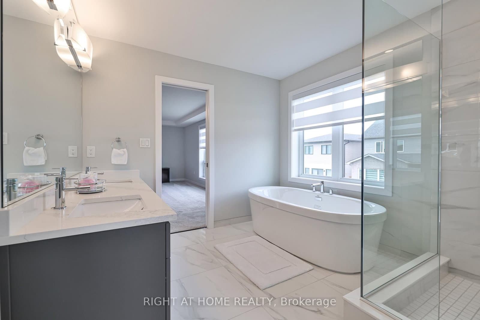 8 Ryder Avenue thumbnail 35