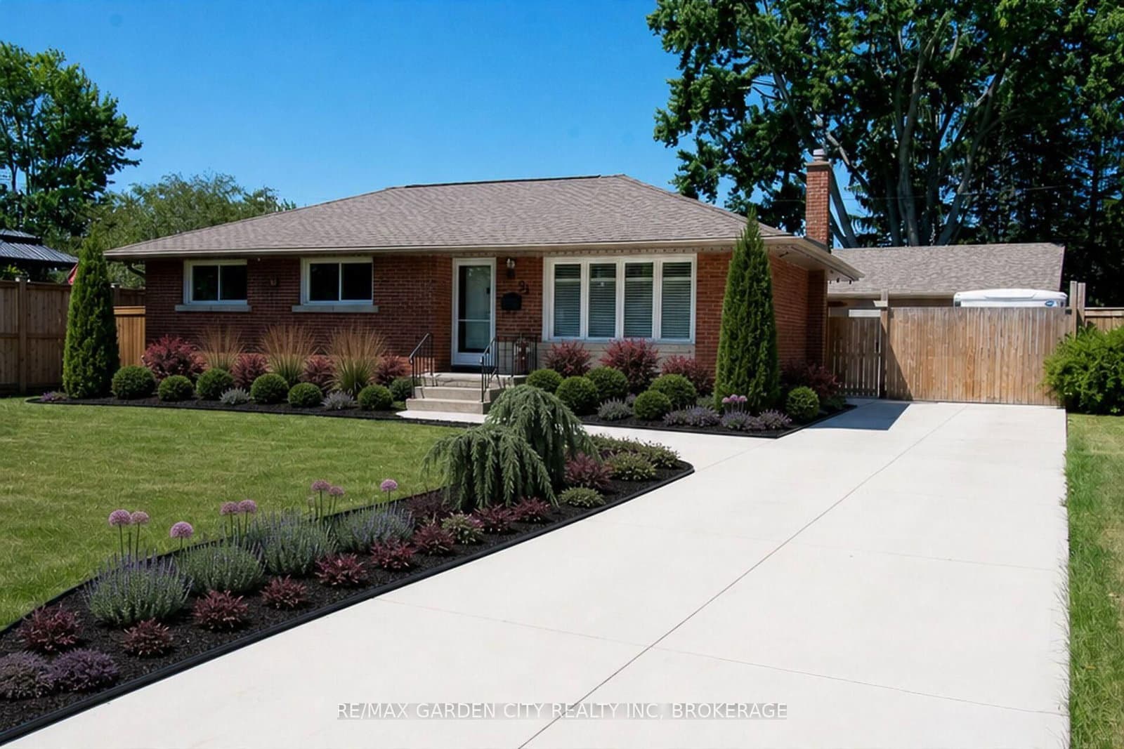 91 Crescent Drive thumbnail 2