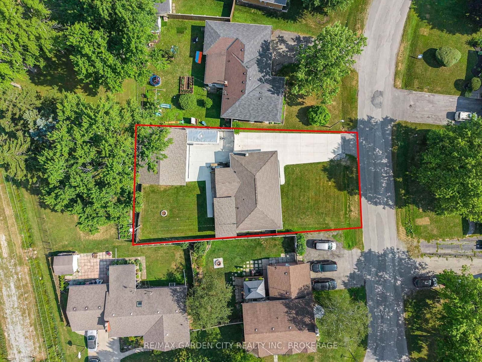 91 Crescent Drive thumbnail 48